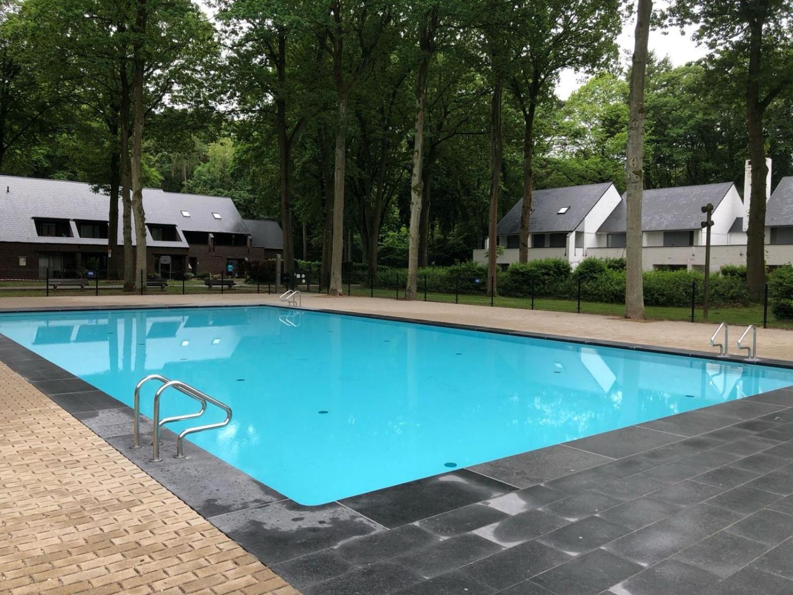 Chalet In Het Bos - Gezin - Wandelaars - Digital Nomads - Hs Wifi - Fijnspar 108 Aan de Wolfsberg Exterior photo